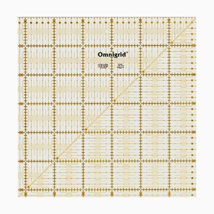 Universal ruler with cm scale 31.5x31.5