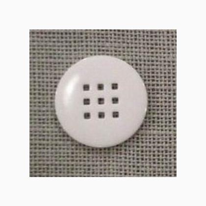 9 holes button - white
