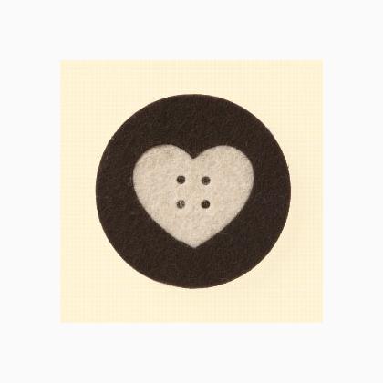 Riche Round Heart - Beige on Brown