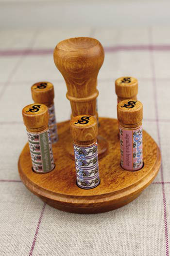 Small tube holder