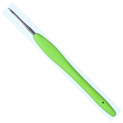 Amour Crochet Hook - 1.75mm From Clover - Knitting and Crocheting
