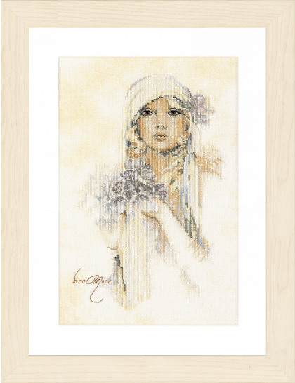 Sara Moon lilac flower
