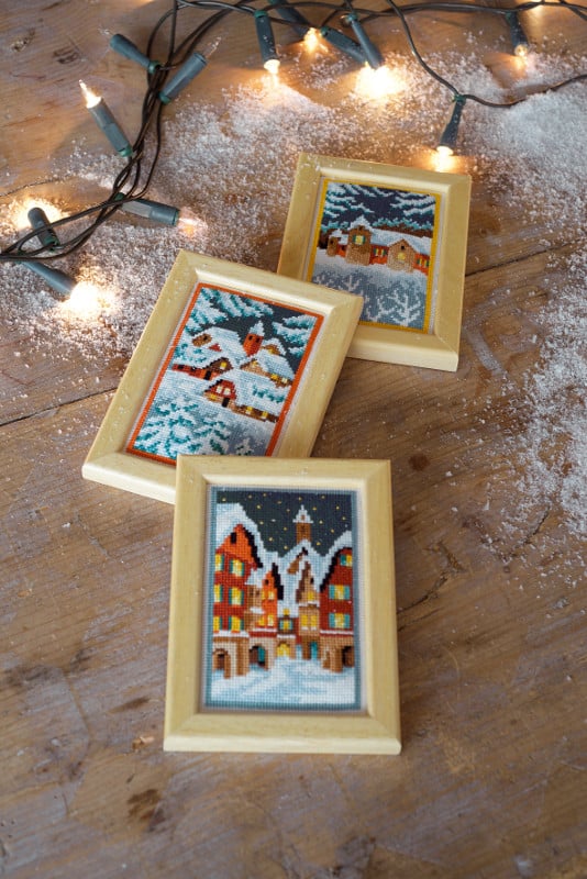 Miniatures Winter Night- Set of 3