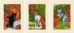 Greeting Cards: Cats between flowers