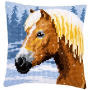 Front Cushion: Horse & Snow