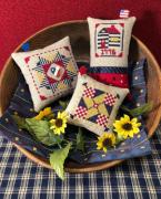 Patriotic Pin Keeps