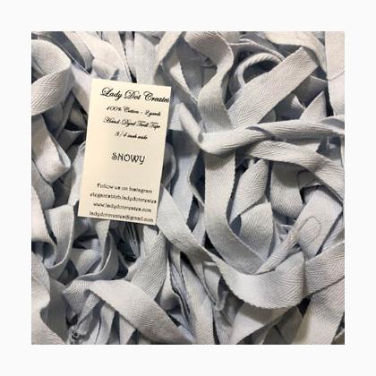 Snowy Twill Tape - 2 yd
