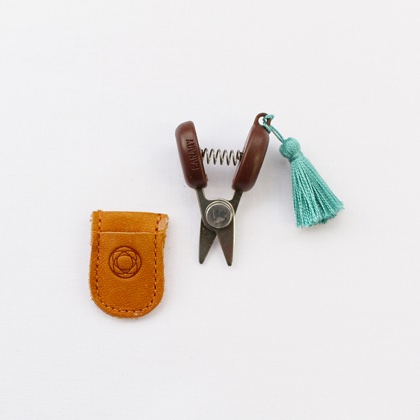 Mini Scissors from Seki - Green
