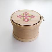 Magewappa Embroidery Hoop Toolbox - Yellow & Pink 12cm.