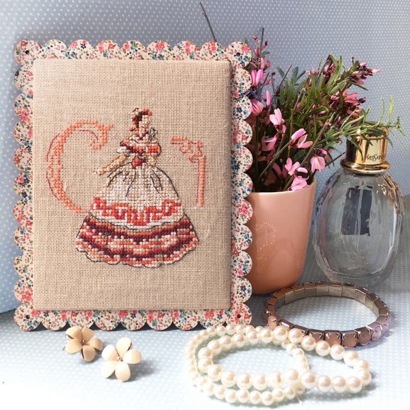 Le calendrier de l'avent N°2 From Les Brodeuses Parisiennes - Cross Stitch  Charts - Cross Stitch Charts - Casa Cenina