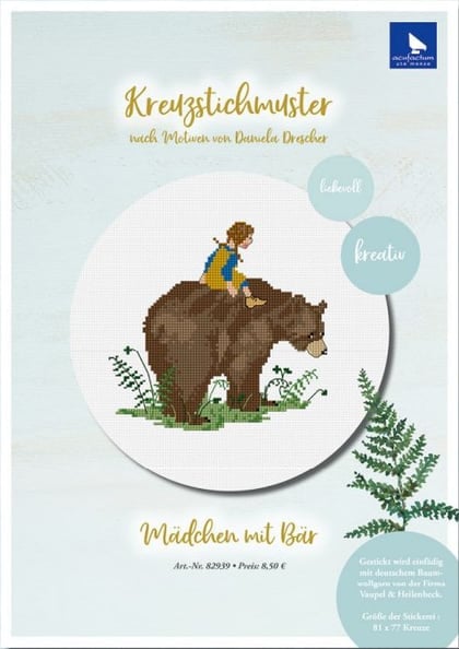 Mädchen mit Bär