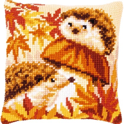 Front Cushion: Hedgehogs on mushroom