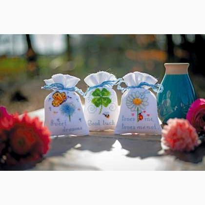 Potpourri bags: Wishes