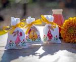 Potpourri bags: Easter rabbits in tulip garden