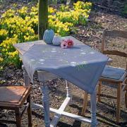 Squared Tablecloth - Flower fluff