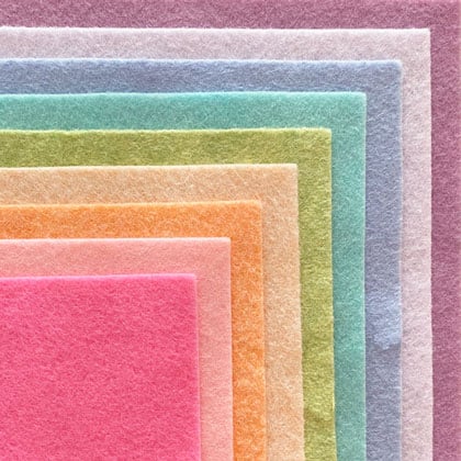 Felt Pack Licorne 15x15cm.