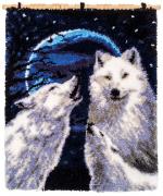 Howling Wolves