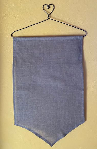 Linen band to stitch and hang