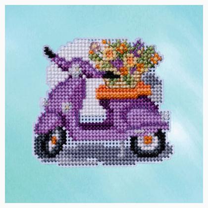 Seasonal Ornament: Scooter
