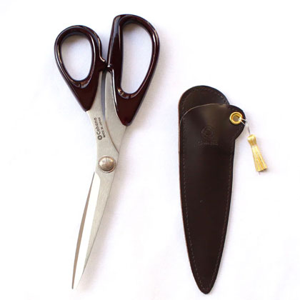 Seki Sewing Shears with Lacquered Handles - Tamenuri Dark Brown