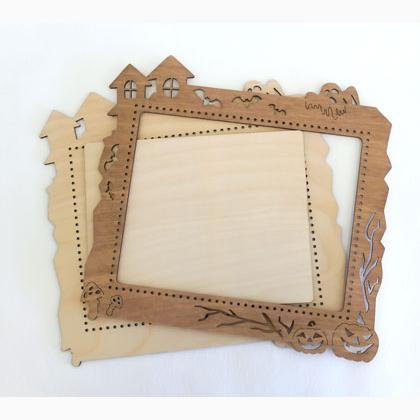 Frame \"Halloween\" - Medium