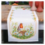 Runner - Daisies and robin