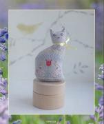 3D Spring Cat