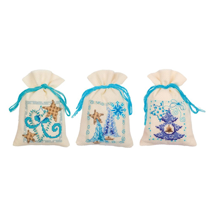 Potpourri bags: White Christmas