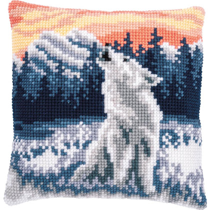 Cushion - Wolf in Winter