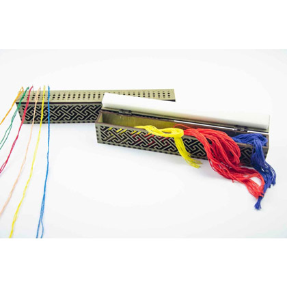 Needle organizer - 60 holes - Carpathian spruce