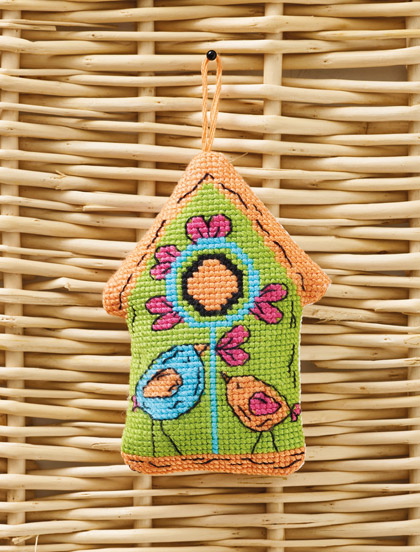 Birdhouse for love birds