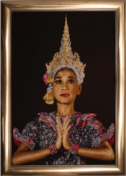 Thai Lady - Black Aida