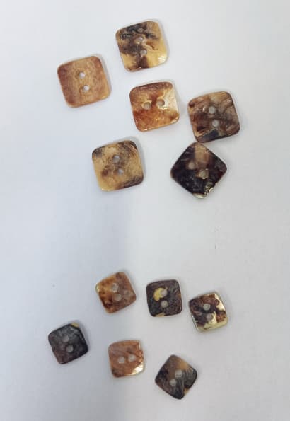 Square nacre buttons