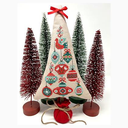 Nordic Ornament Tree