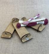 Display for dachshund thread holder