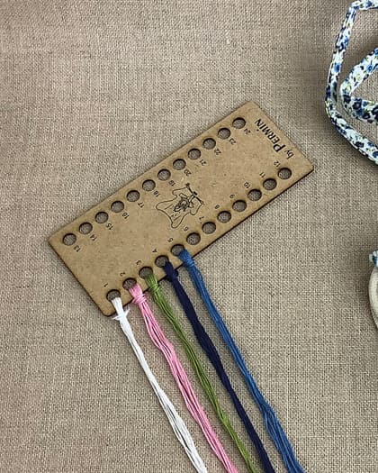 Rectangular Thread organizer