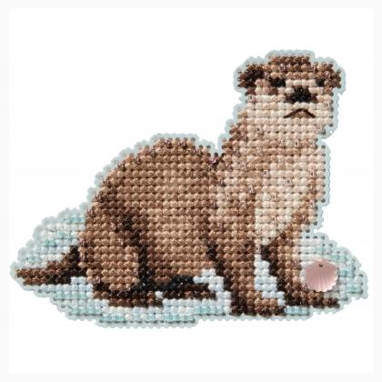 Seasonal Ornament: Otter