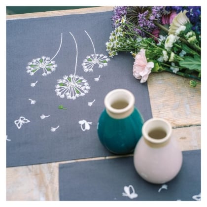 Placemat (2) - Fluff Flower