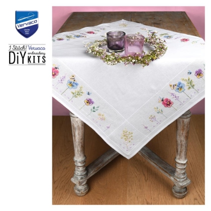 Squared Tablecloth - Violets - Aida
