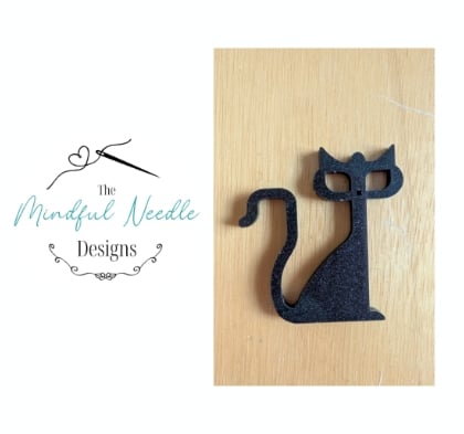 Black Cat Needle Minder