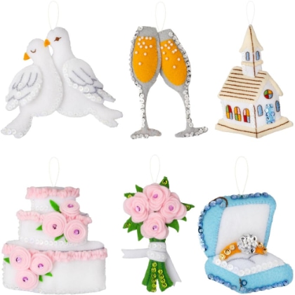 Felt Ornaments Applique Kit - Newlywed Keepsakes