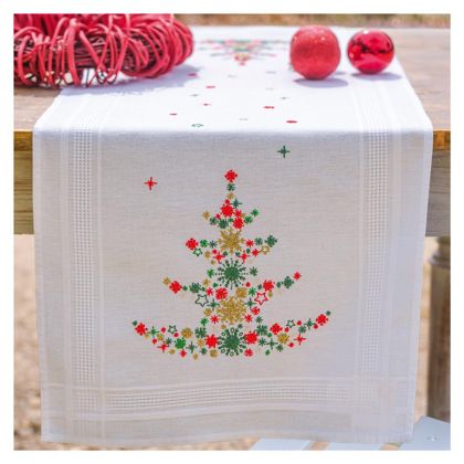 Runner - Christmas Tree With decoration