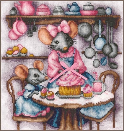 A micey sweet cupcake