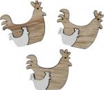 Hen in wood