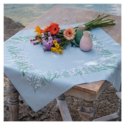 Tablecloth - Pastel flowers