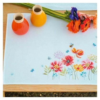 Placemat (2) - Poppies and wildflowers
