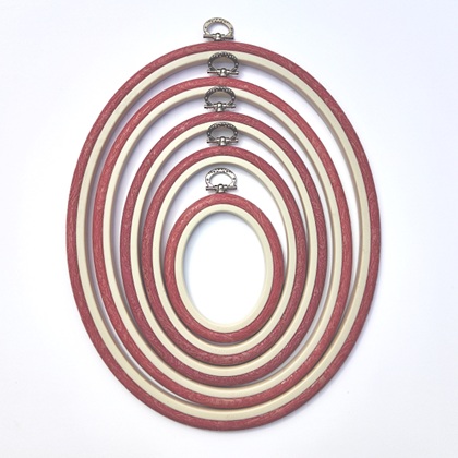 Oval Frame 14.5 cm x 19 cm - Red