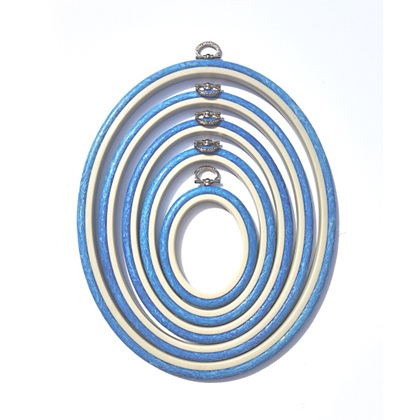 Oval Frame 18 cm x 23 cm - Blue