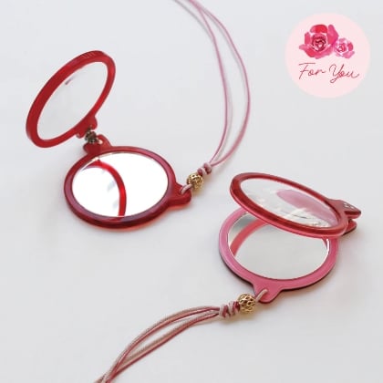 Sabae Magnifying Glass & Mirror Necklace