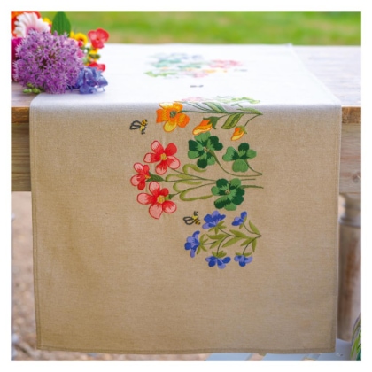 Runner - Meadow Flowers